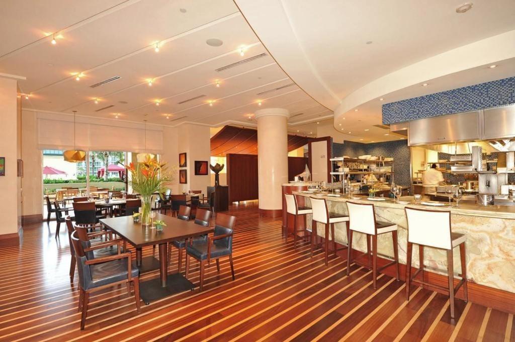 Singer Island Beach Resort And Spa, Located At The Palm Beach Resort Riviera Beach Eksteriør billede